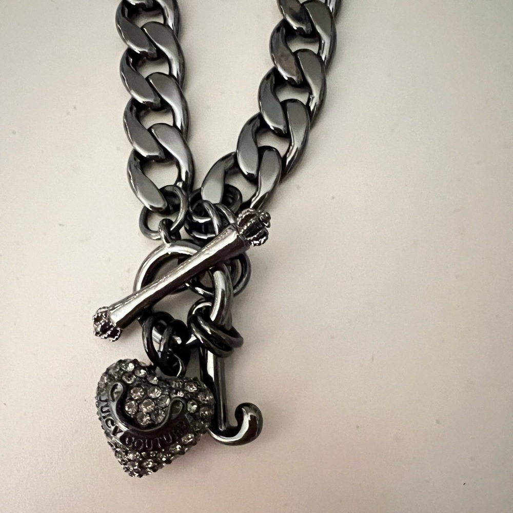 Chunky charcoal juicy necklace!!